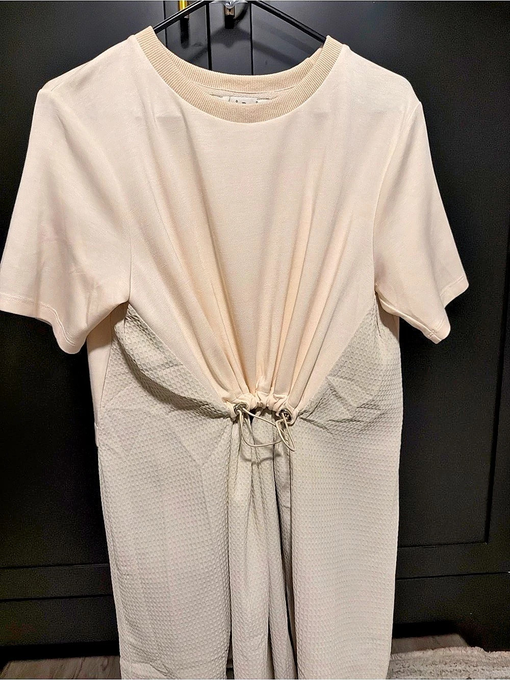 Davi&Dani Cream Drawstring Mini Dress Size Medium